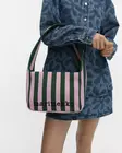 Marimekko Knitted Shoulderbag Merirosvo Olkalaukku - Olkalaukut - 6411255121923 - 1