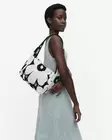 Marimekko Knitted Shoulderbag Unikko Olkalaukku - Olkalaukut - 6411255016595 - 2
