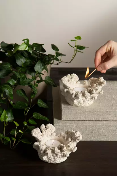 Alot Tuikkukynttilänjalka Koralli - Kynttilänjalat ja kyntteliköt - 7340082377106 - 2