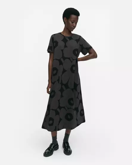 Marimekko Pisteinen Unikko Trikoomekko - Trikoomekot ja Collegemekot - 094697-999 - 1
