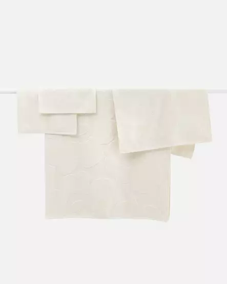 Marimekko Unikko Solid Kylpypyyhe 70x150 cm - Marimekko Pyyhkeet - 6411254961759 - 2