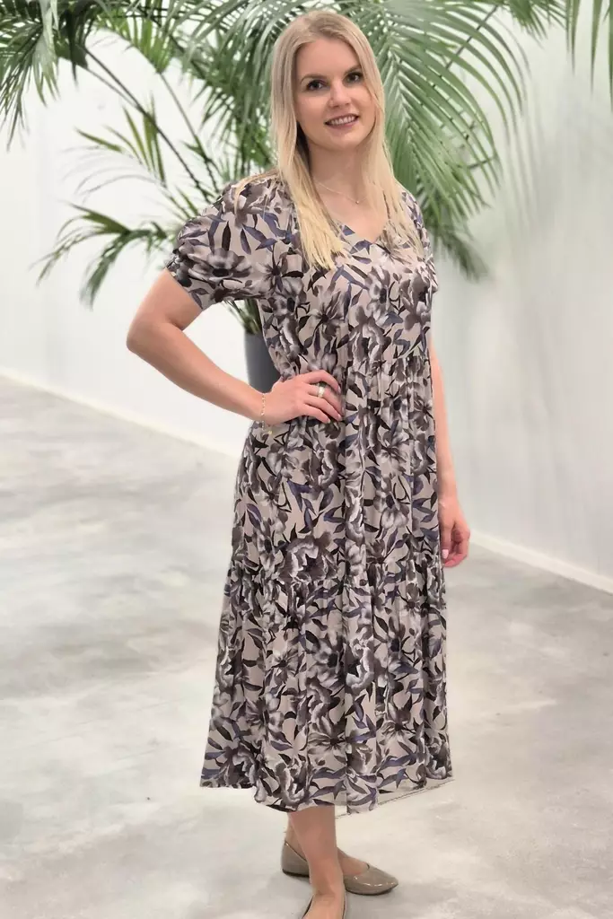 LASESSOR SAMSA Lyocell Mekko Kukkakuosi - Kangasmekot - SAMSAMEK428NUTRIA - 1