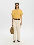 SELECTED WOMEN SLFESSENTIAL Lyhythihainen T-paita - Trikoopaidat ja Collegepaidat - NOS16087919OCHRE - 1
