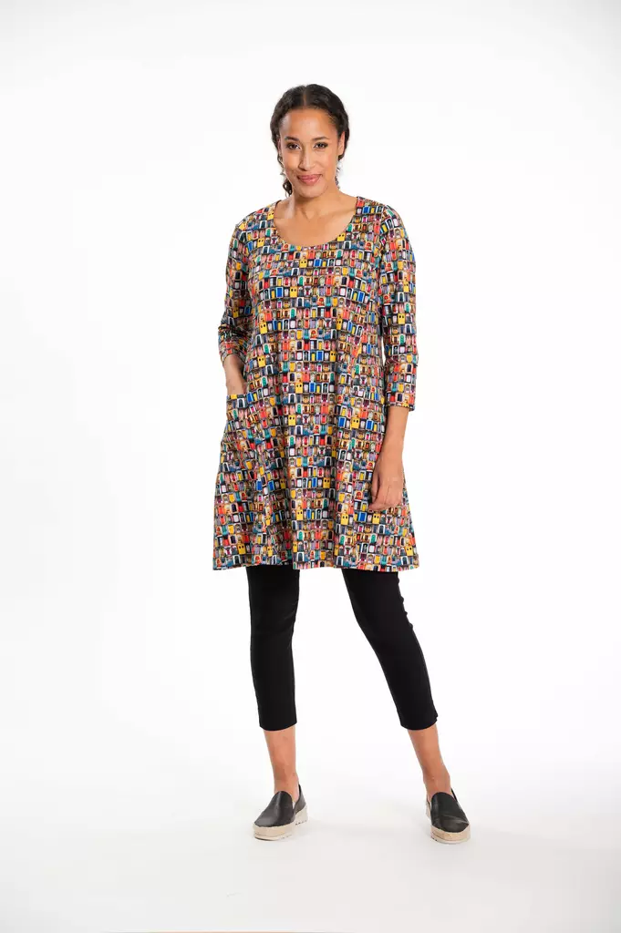 AINO Diana Doors Tunikamekko - Trikootunikat ja Collegetunikat - 241DIANADOORS - 1